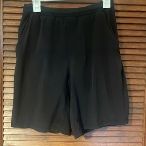 Lululemon men’s lined black shorts 9inch inseam